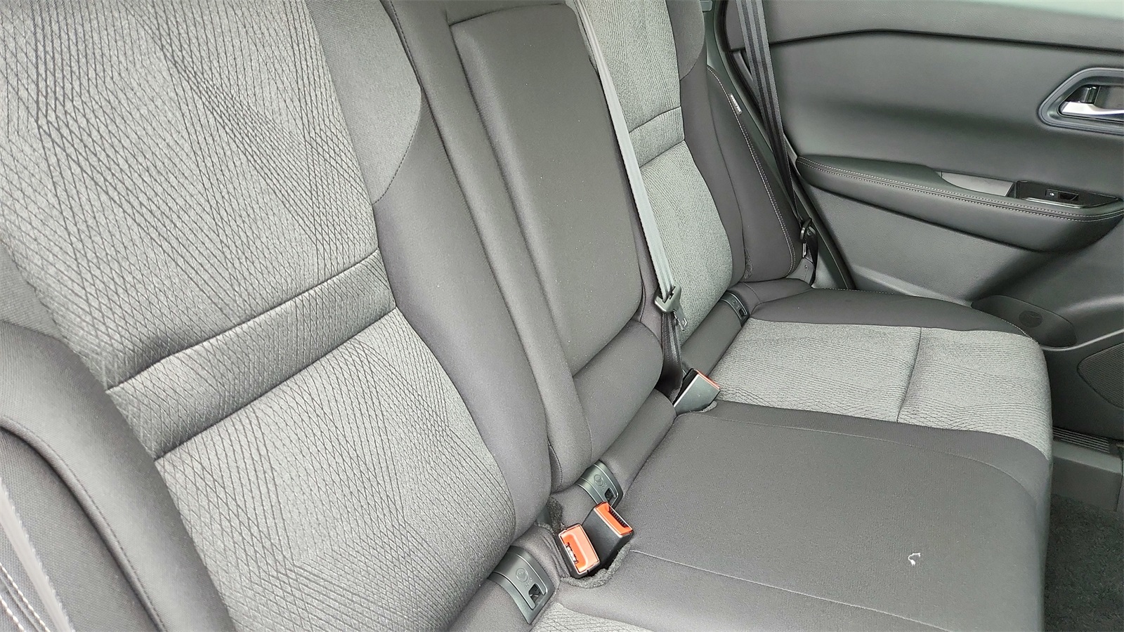2025 Nissan Rogue SV photo 24