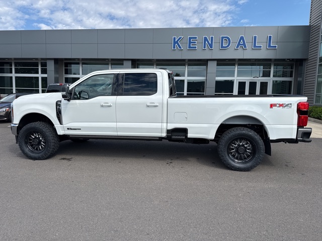 2025 Ford F-350 photo 7