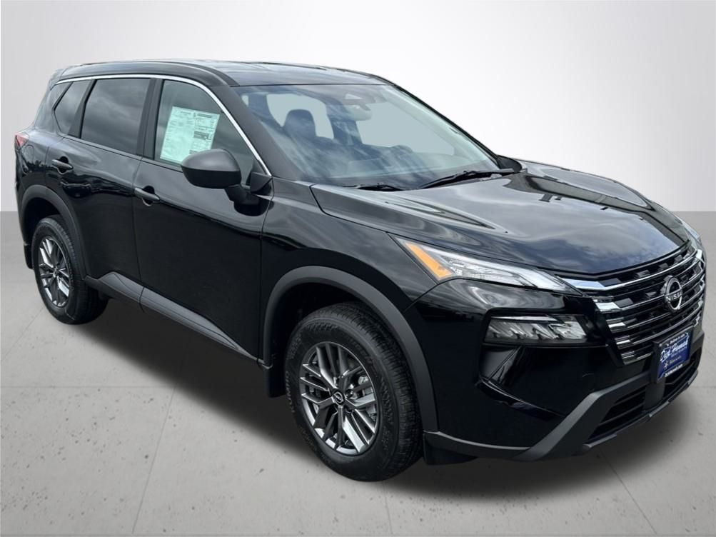 2025 Nissan Rogue S photo 5