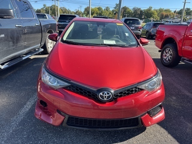 2018 Toyota Corolla iM Base photo 2