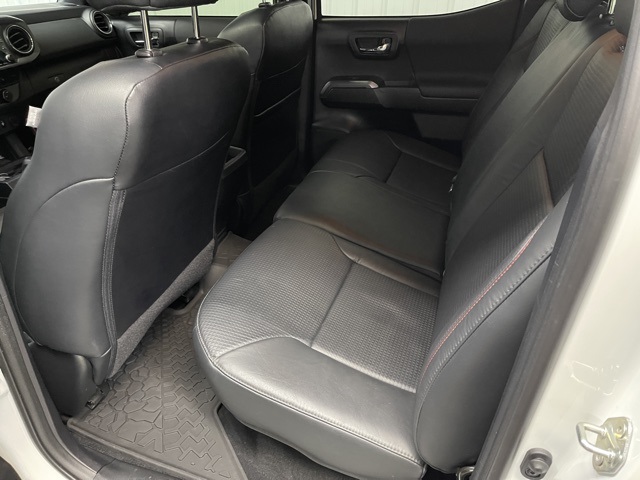 2020 Toyota Tacoma TRD Pro V6 photo 16