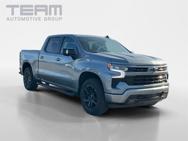 2026 Chevrolet Silverado Base's photo