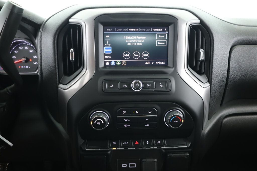 2022 Chevrolet Silverado Custom photo 14