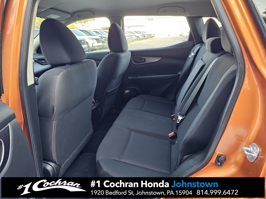 2017 Nissan Rogue Sport S photo 23