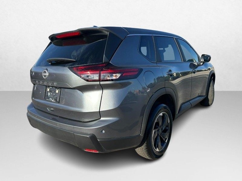 2025 Nissan Rogue SV photo 2
