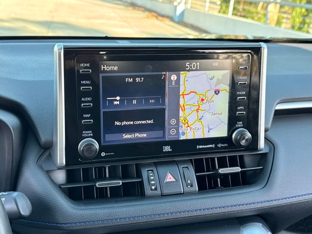 2020 Toyota RAV4 Hybrid XSE photo 7