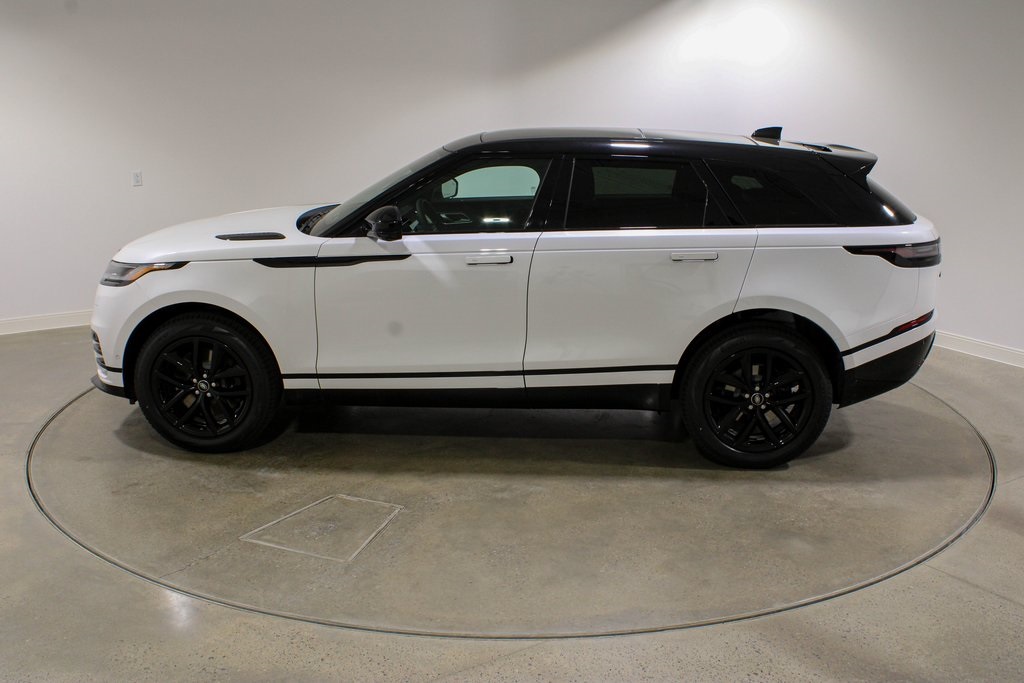 2026 Land Rover Range Rover Velar SE photo 2