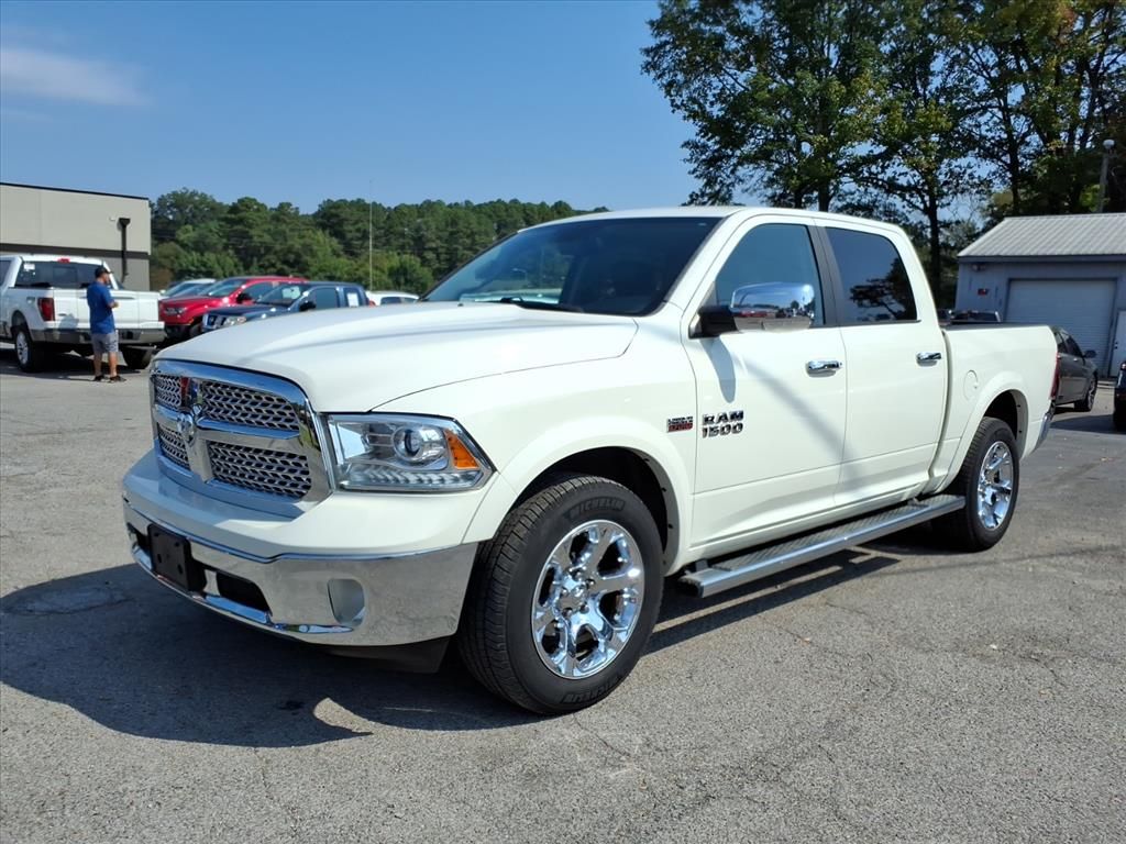 2017 RAM Ram 1500 Pickup Laramie