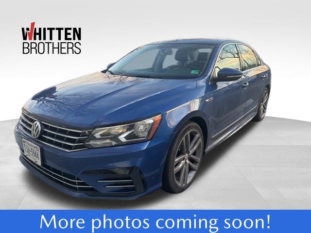 2017 Volkswagen Passat R-Line's photo