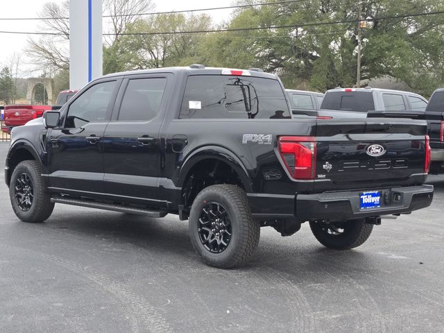 2025 Ford F-150 XLT photo 4