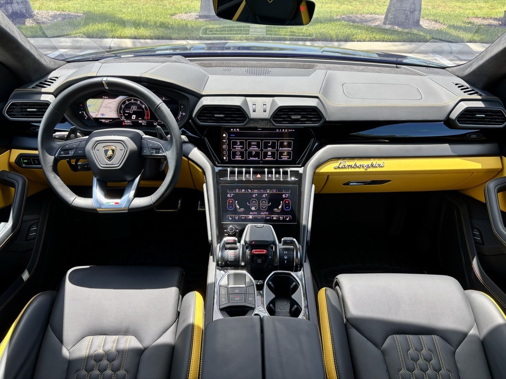 2024 Lamborghini Urus S photo 26