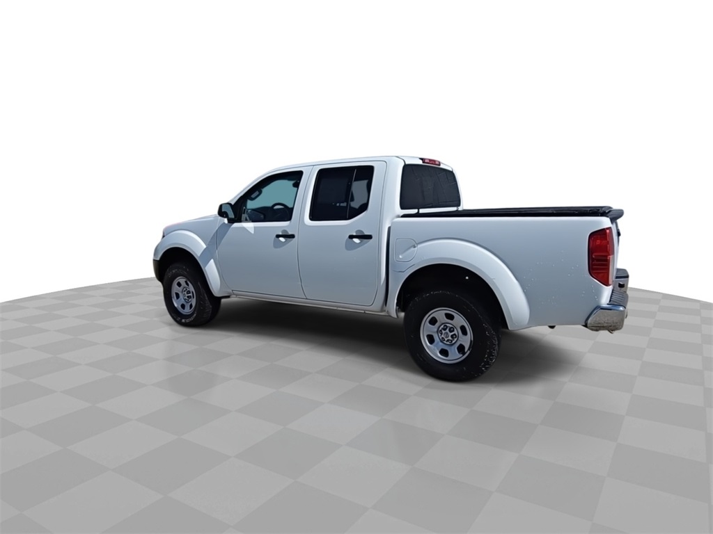 2014 Nissan Frontier S photo 6