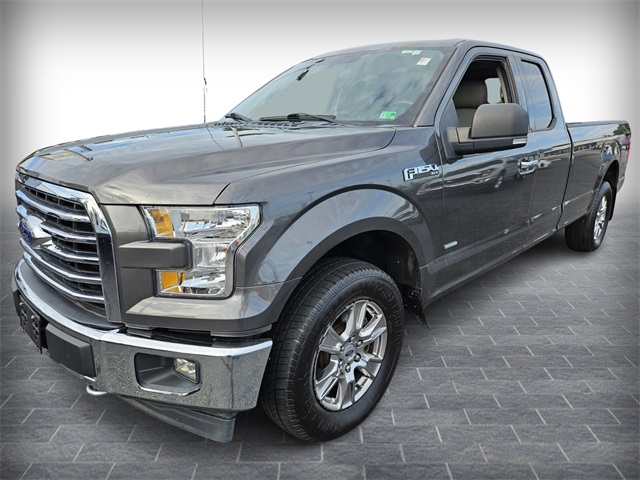 2017 Ford F-150 XLT photo 3