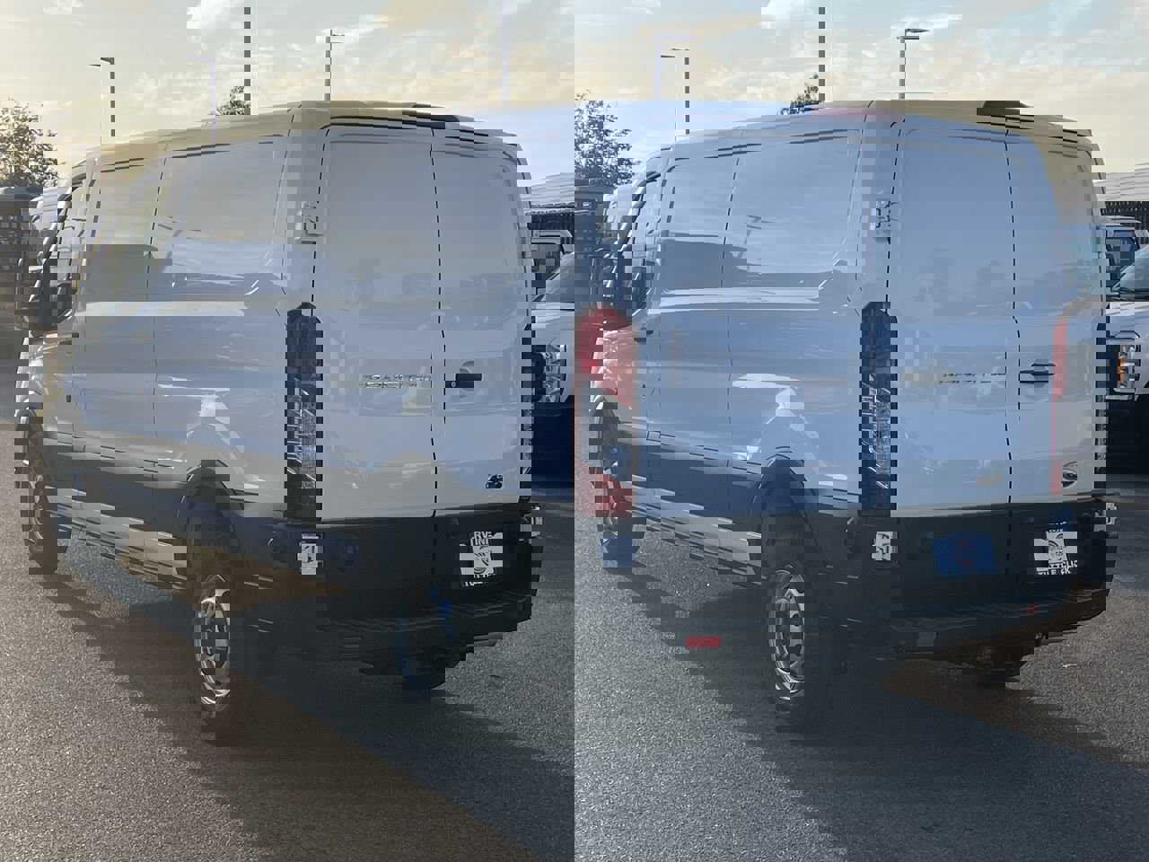 2024 Ford Transit 250