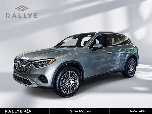 2025 Mercedes Benz GLC 300 4MATIC photo 3
