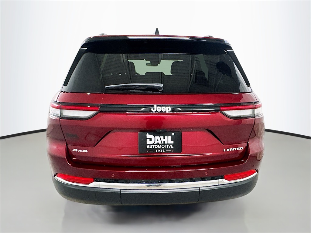 2025 Jeep Grand Cherokee Limited photo 2