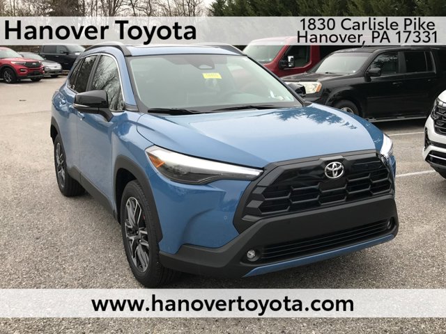 2026 Toyota Corolla Cross XLE's photo