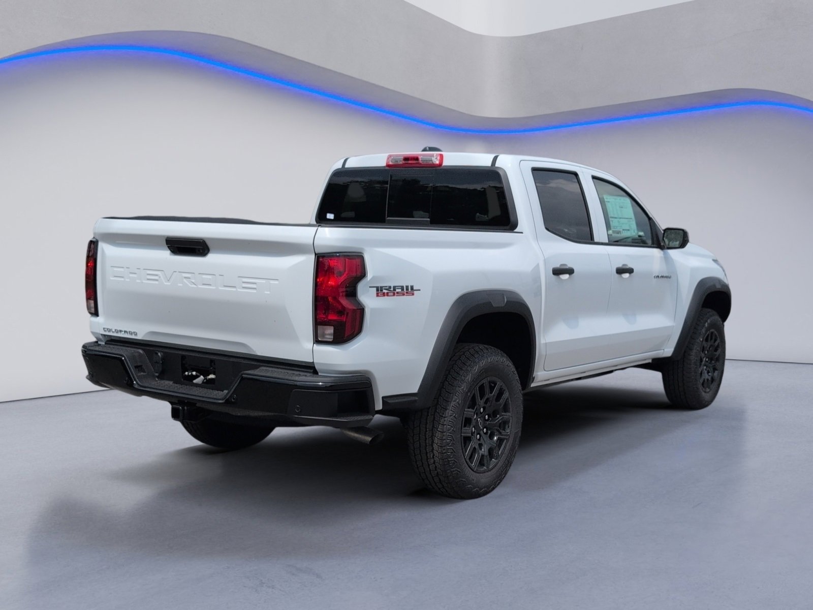 2026 Chevrolet Colorado Trail Boss photo 3