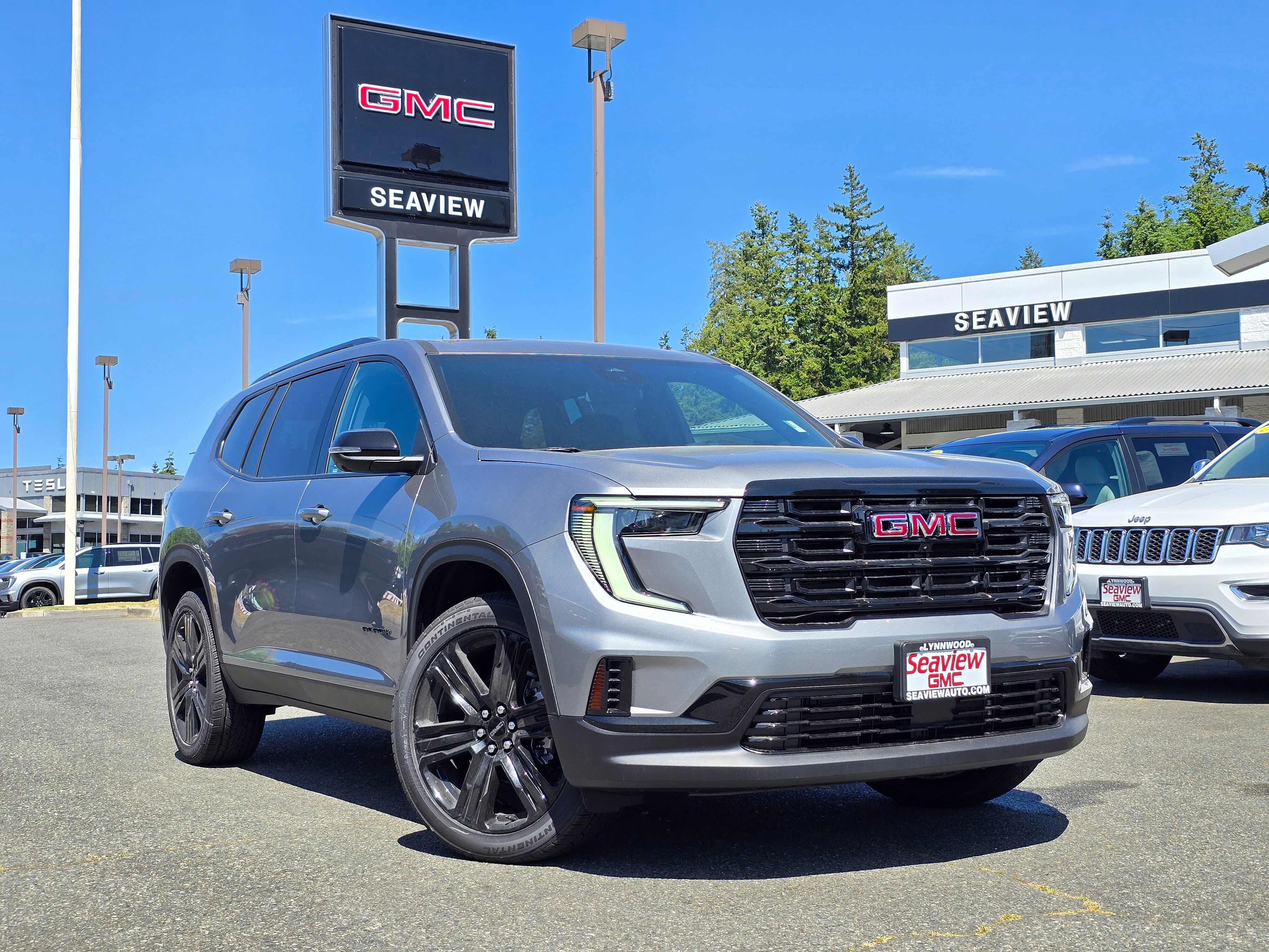 2025 GMC Acadia Elevation's photo