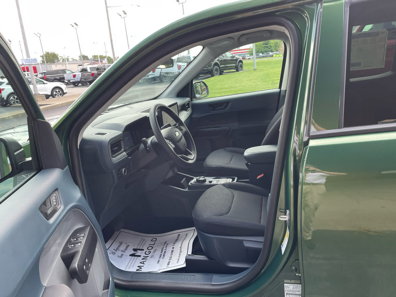 2025 Ford Maverick XL photo 3