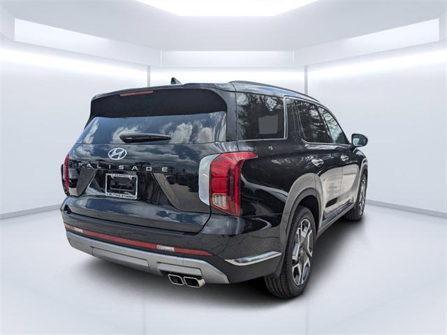 2024 Hyundai Palisade Limited photo 2
