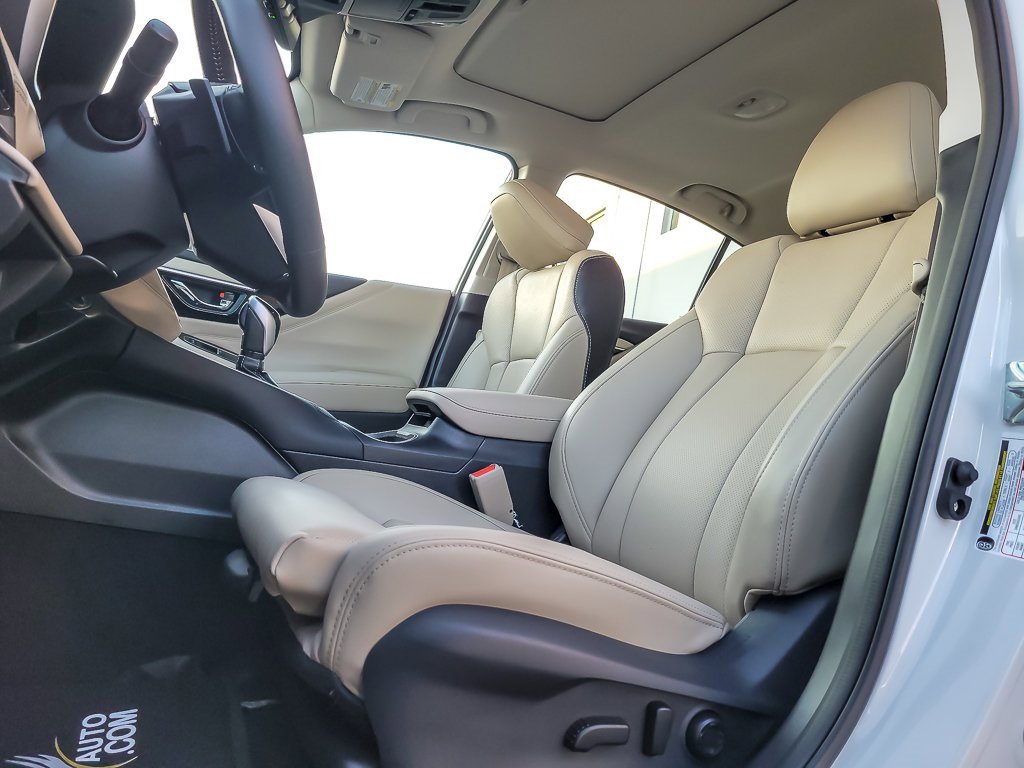 2025 SUBARU LEGACY - Image 7