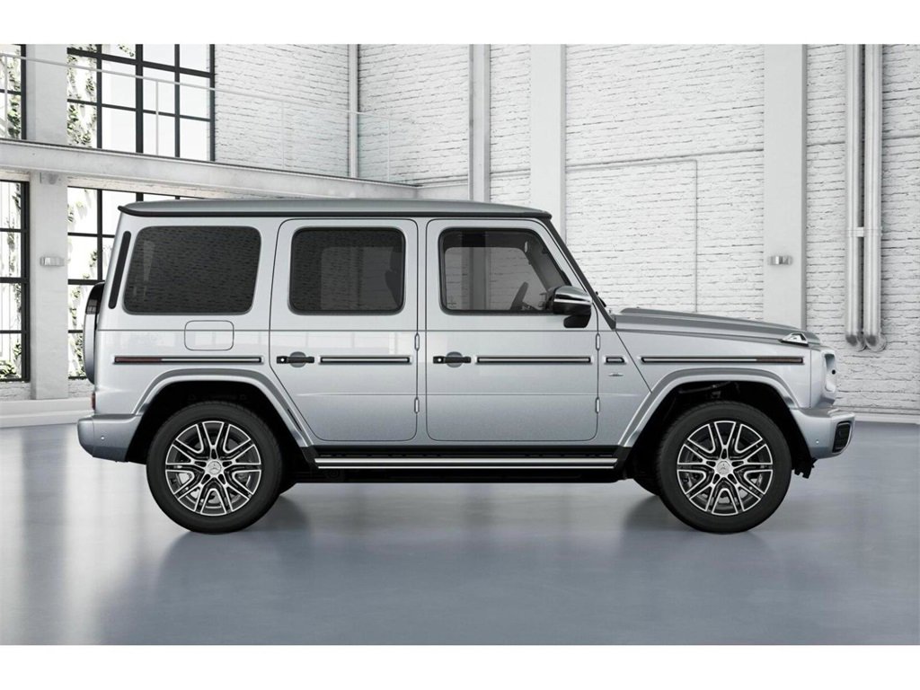 2025 Mercedes Benz G photo 2