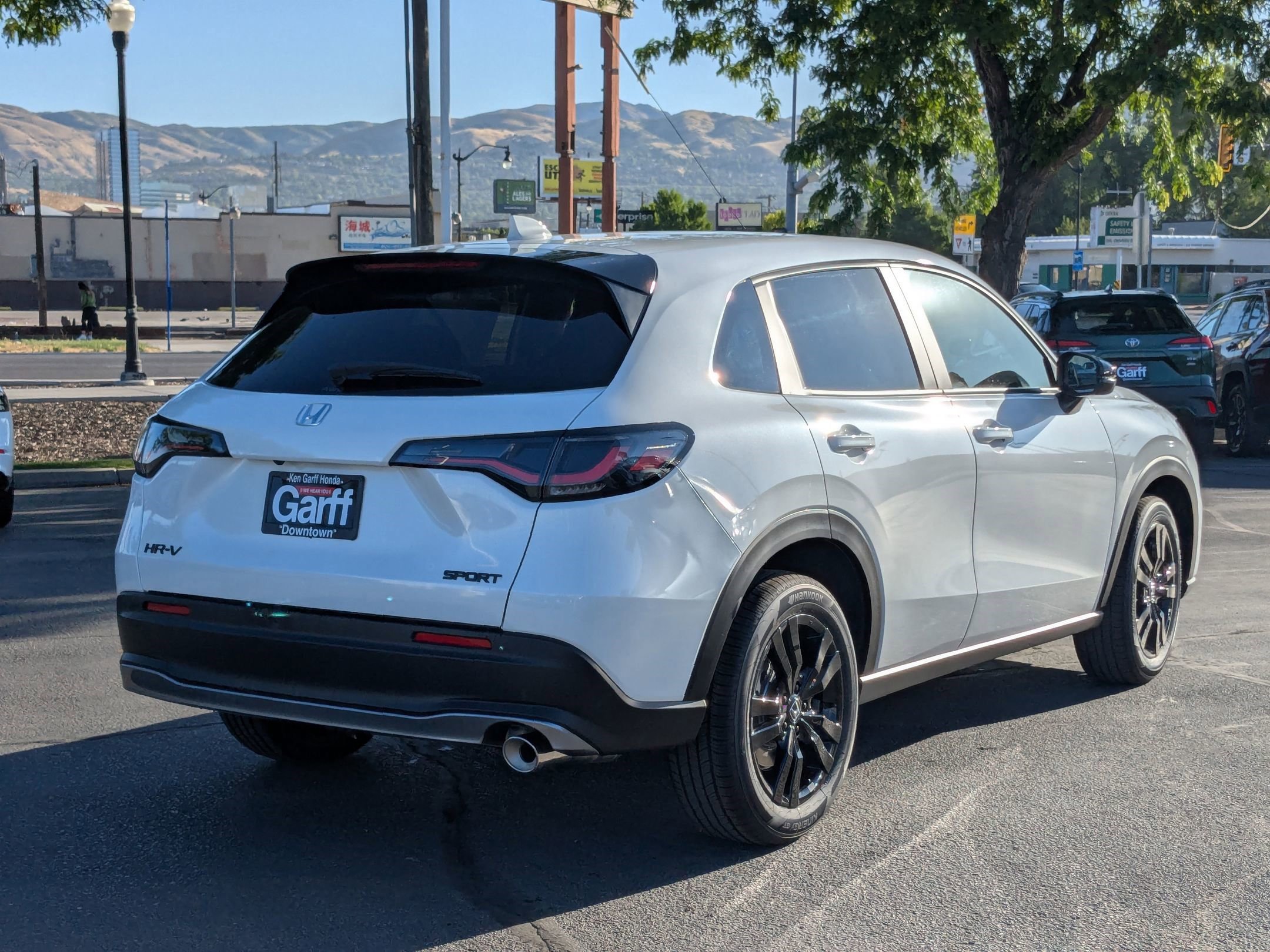 2026 Honda HR-V Sport photo 2