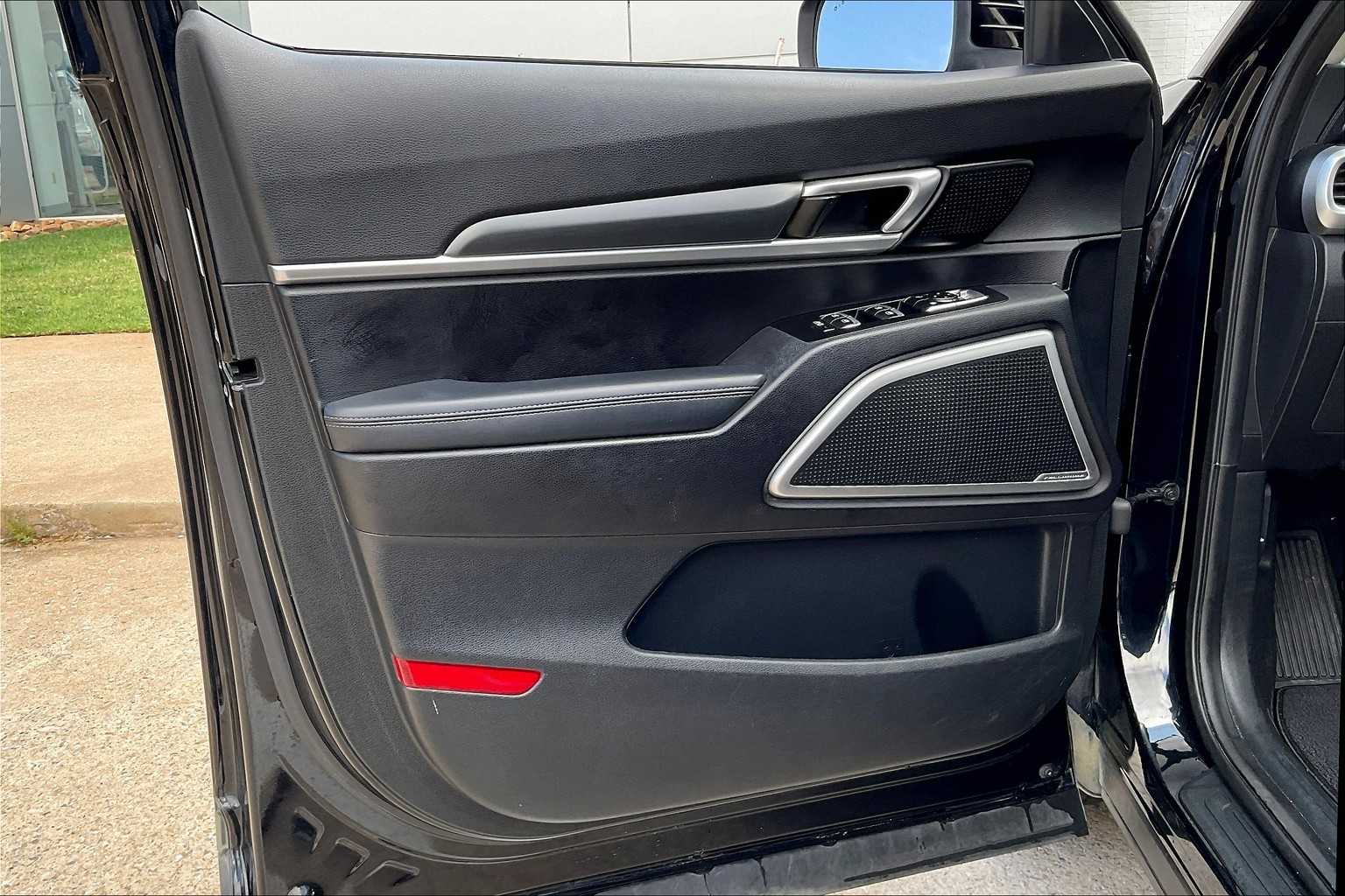 2021 Kia Telluride LX photo 19