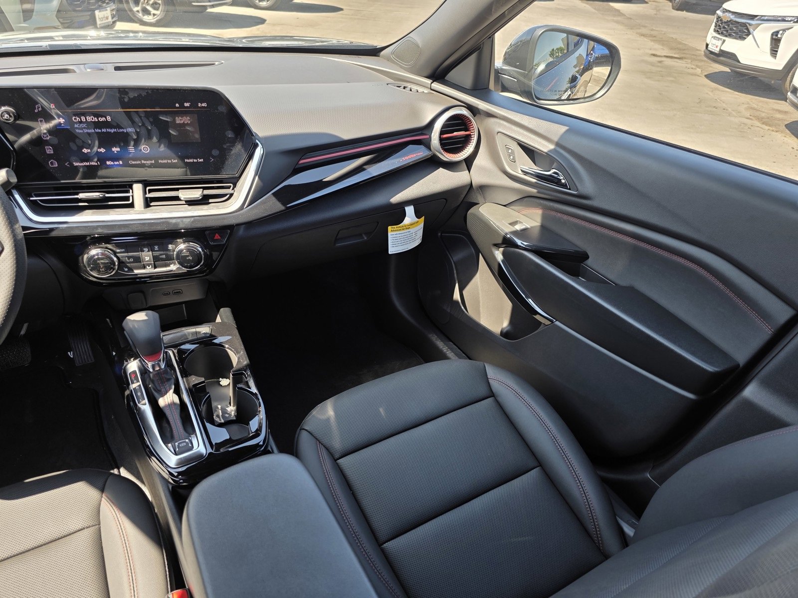 2025 Chevrolet Trax photo 18
