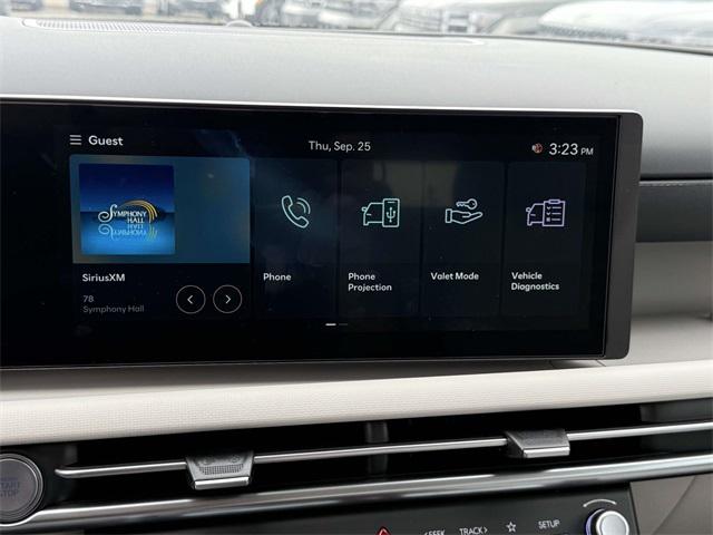2025 Hyundai Tucson SE photo 2