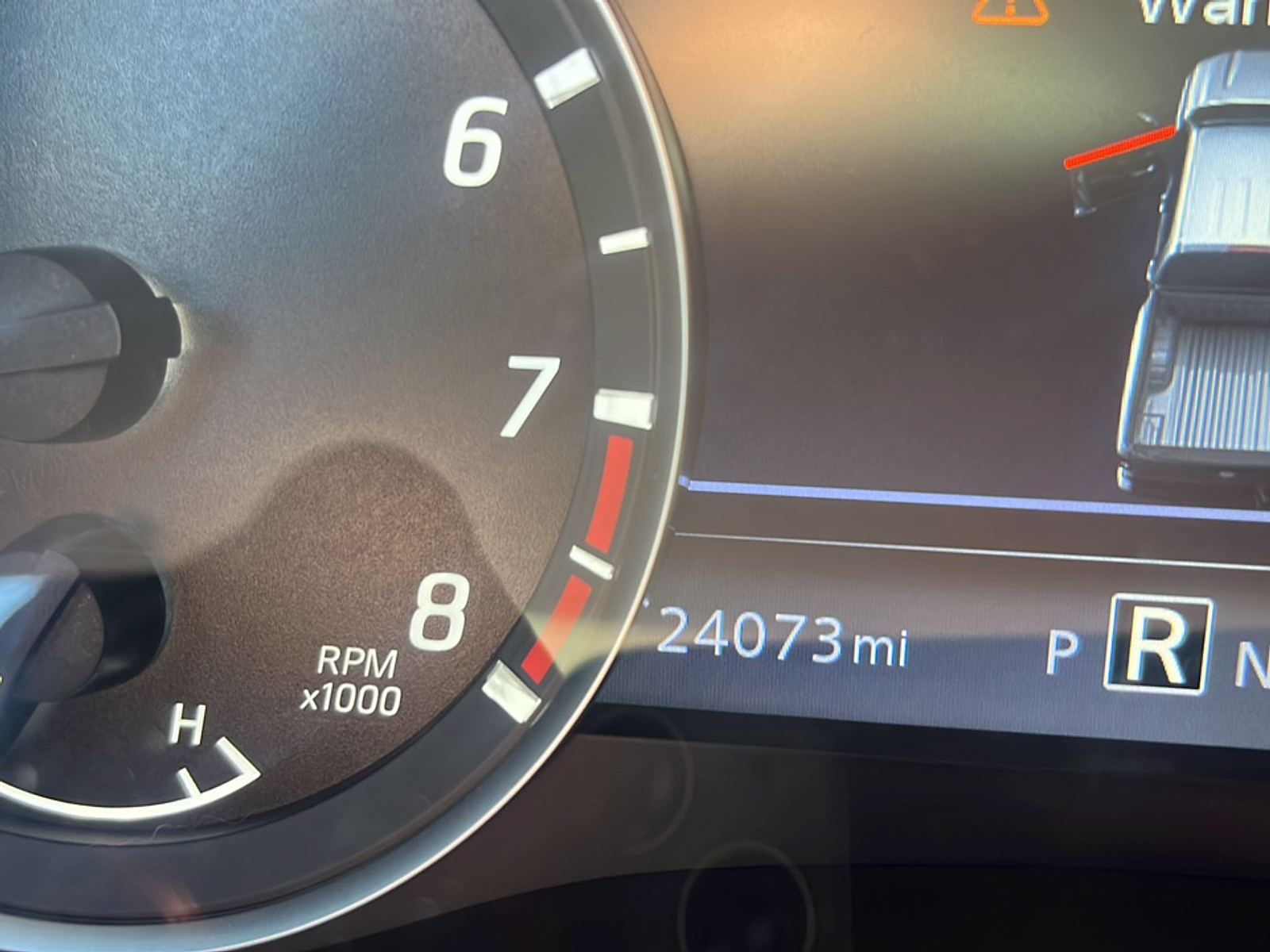 2022 Nissan Frontier SV Crew Cab photo 2