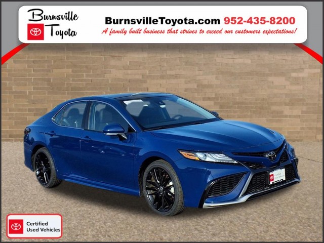Certified Pre-Owned 2025 Toyota Camry XLE 4D Sedan in Burnsville