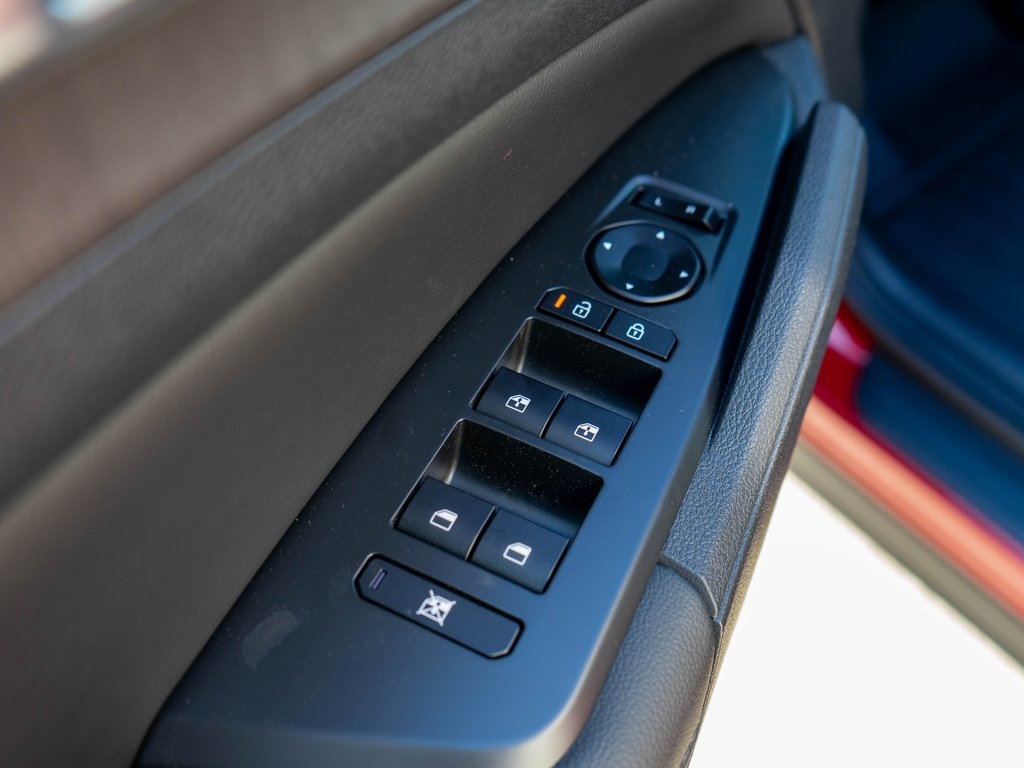2026 Kia Sportage X-Line photo 16