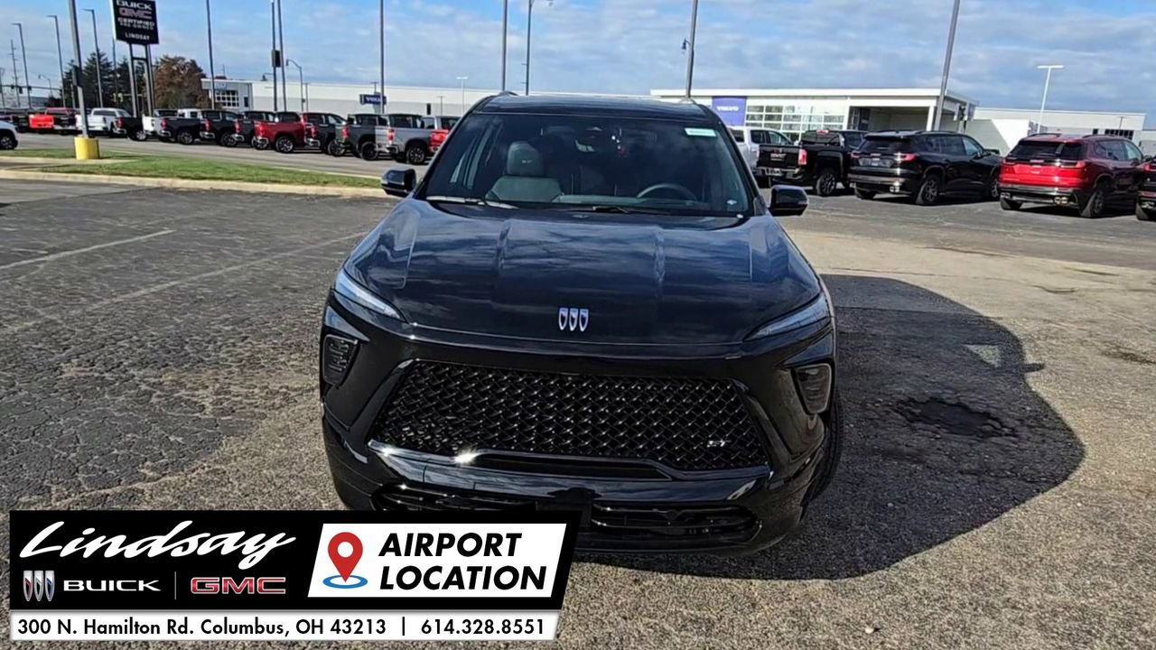 2026 Buick Enclave Sport Touring photo 3