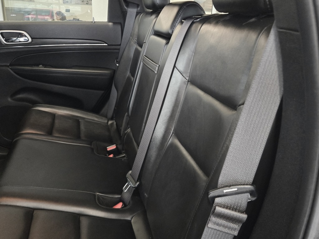 2020 Jeep Grand Cherokee Limited photo 16