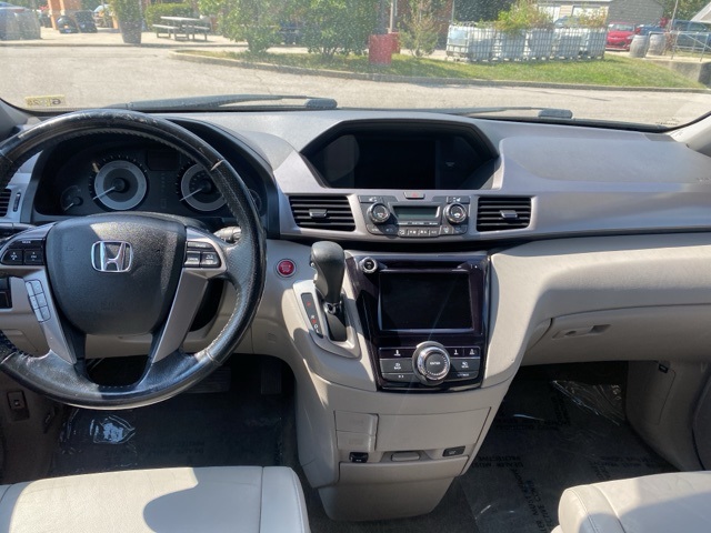 2015 Honda Odyssey EX-L photo 6