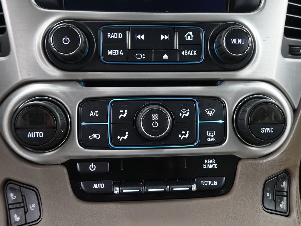 2017 Gmc Yukon SLT photo 9