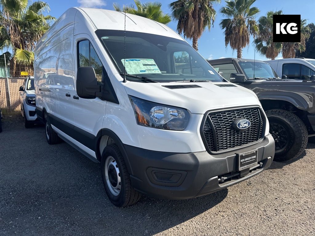 2026 Ford Transit Van Base's photo