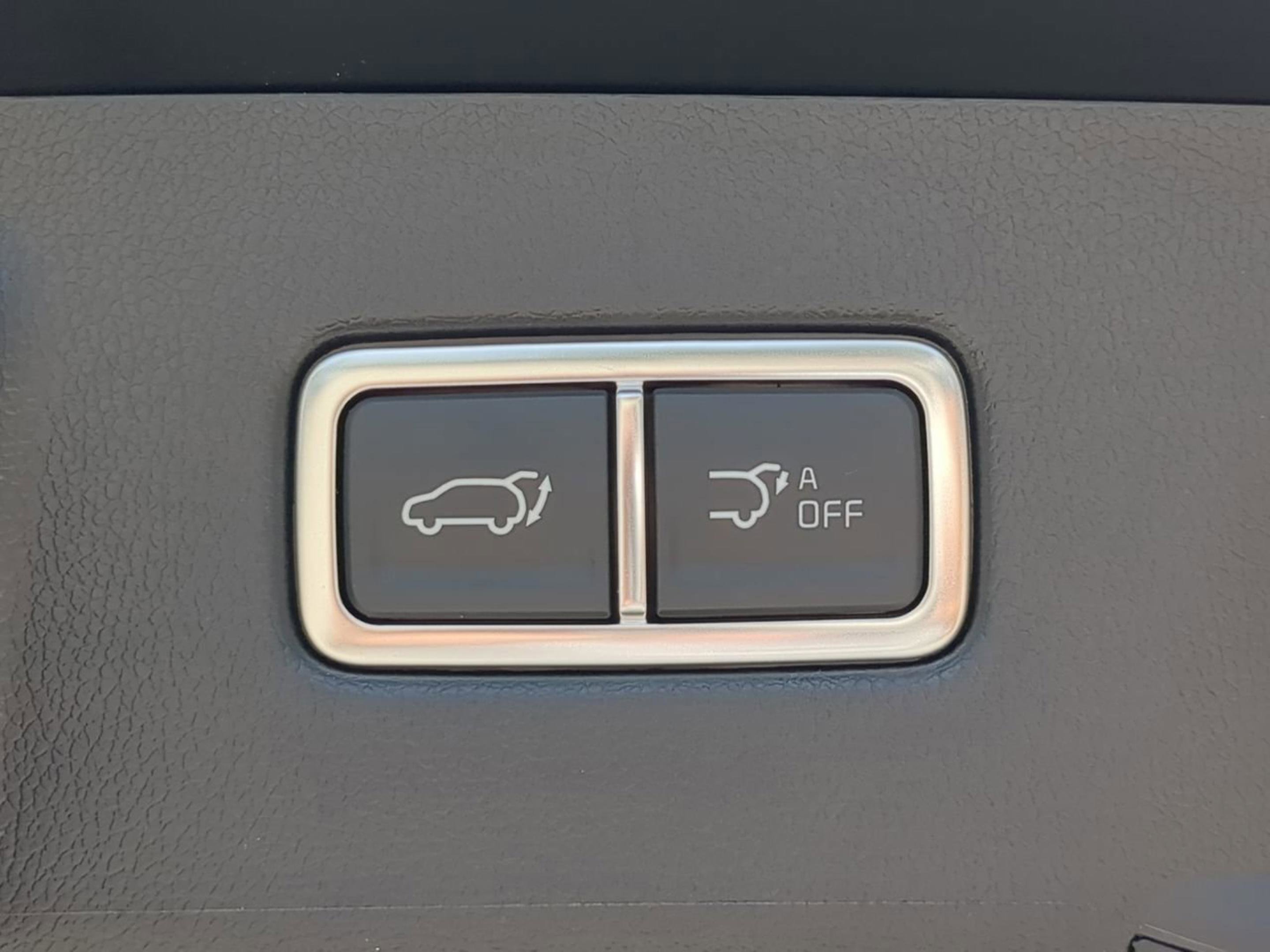 2025 Kia Sorento EX photo 13