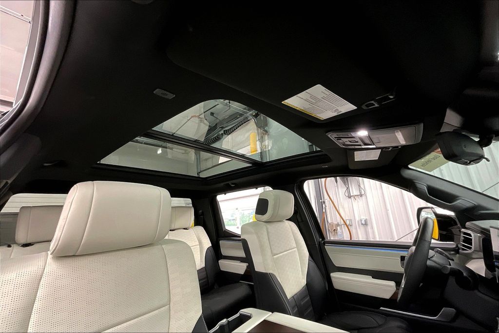 2024 Toyota Tundra CapStone photo 21
