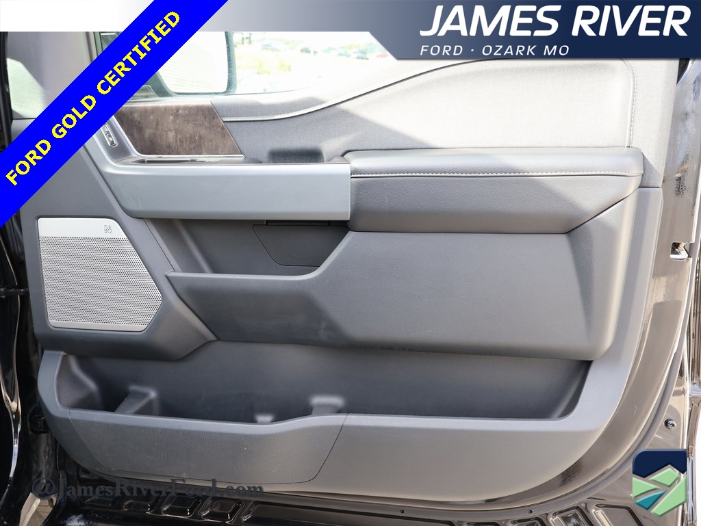 2023 Ford F-150 Lariat photo 8