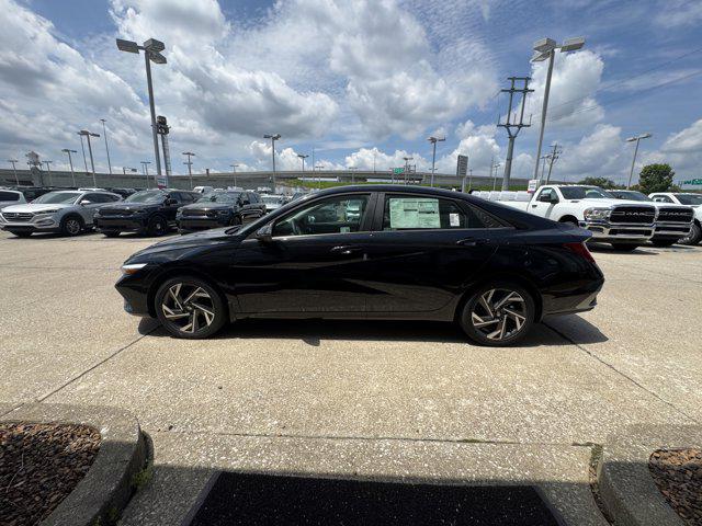 2025 Hyundai Elantra Hybrid Limited photo 11