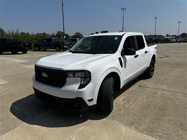 2025 Ford Maverick XLT photo 3