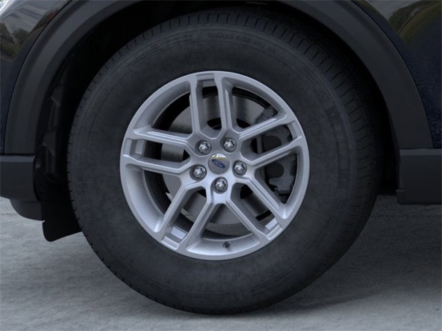 2025 Ford Explorer photo 15