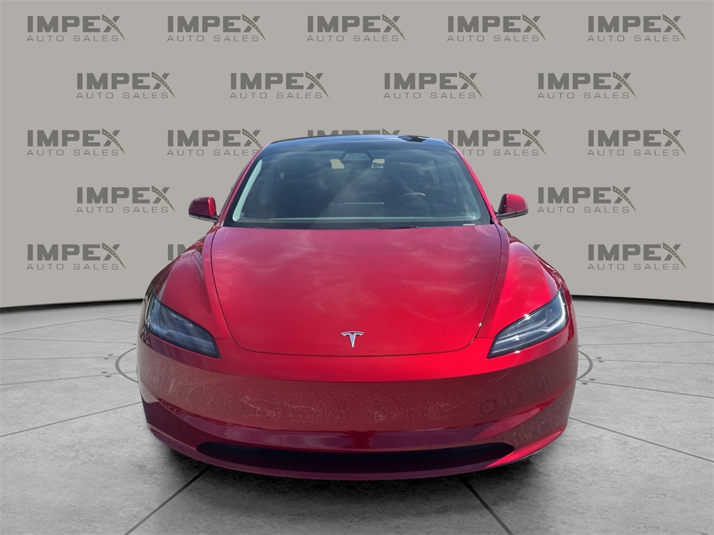 2025 Tesla Model 3 Long Range photo 8