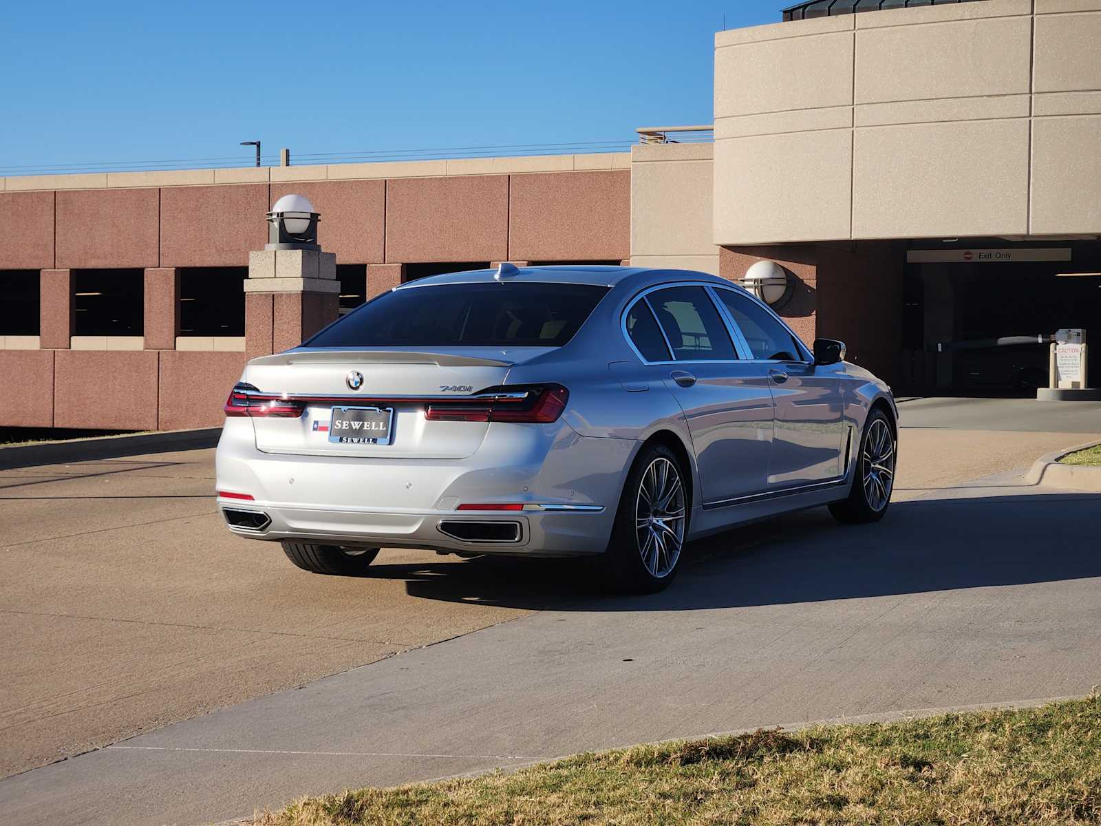 2020 Bmw 740i Sedan photo 3