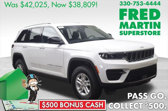 2025 Jeep Grand Cherokee Laredo's photo