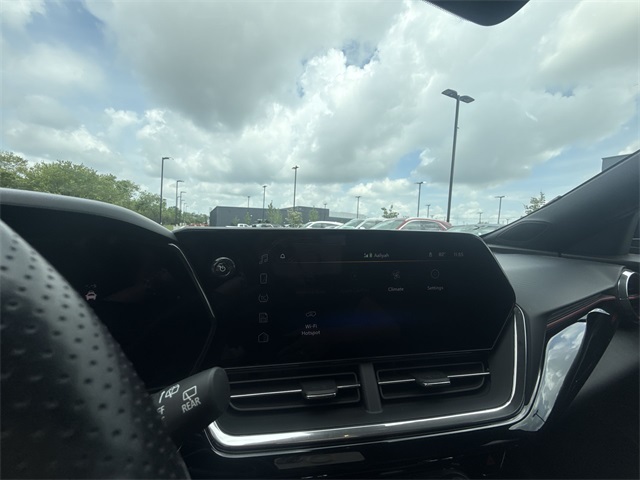 2024 Chevrolet Trax photo 16