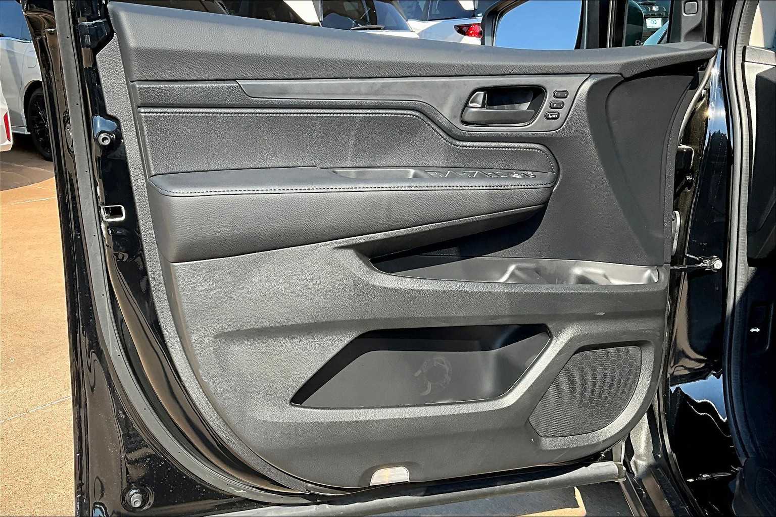 2025 Honda Odyssey EX-L photo 19